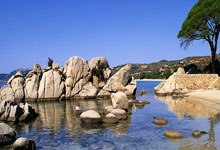 365BET：甜甜蜜蜜，黄雅琼和刘雨辰在浙江卫视跨年晚会合唱《你最珍贵》.